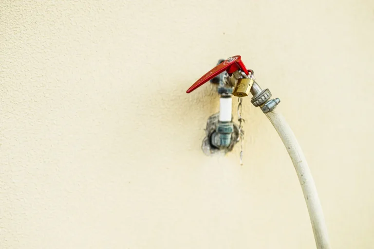USB-PD sprinkler solenoid control