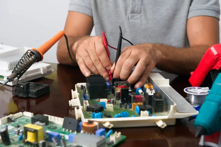 OSHintosh Open Source Mac Brings the 512K Back as a Modern PCB OSHintosh open source Mac
